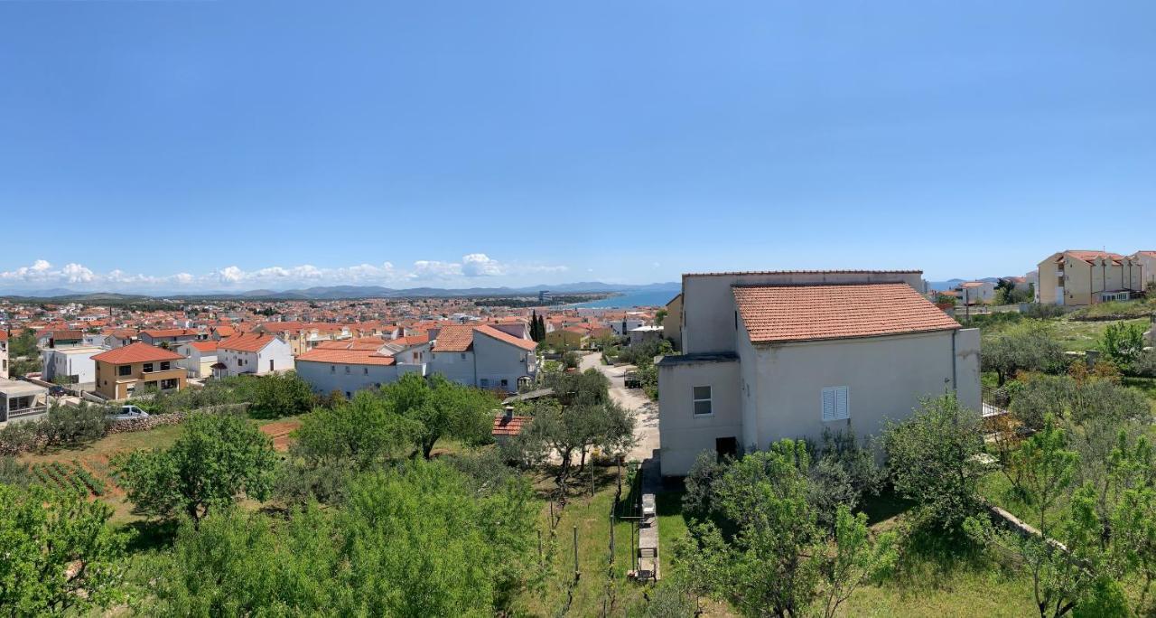 Green Hill Family Apartments Vodice Exterior photo